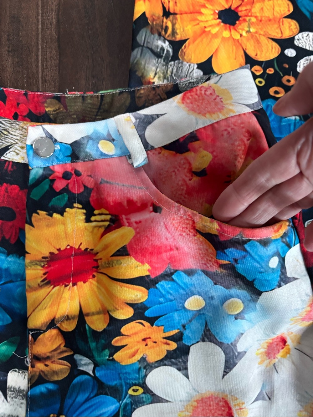 Floral Wide-Leg Pants New - Picture 6 of 6
